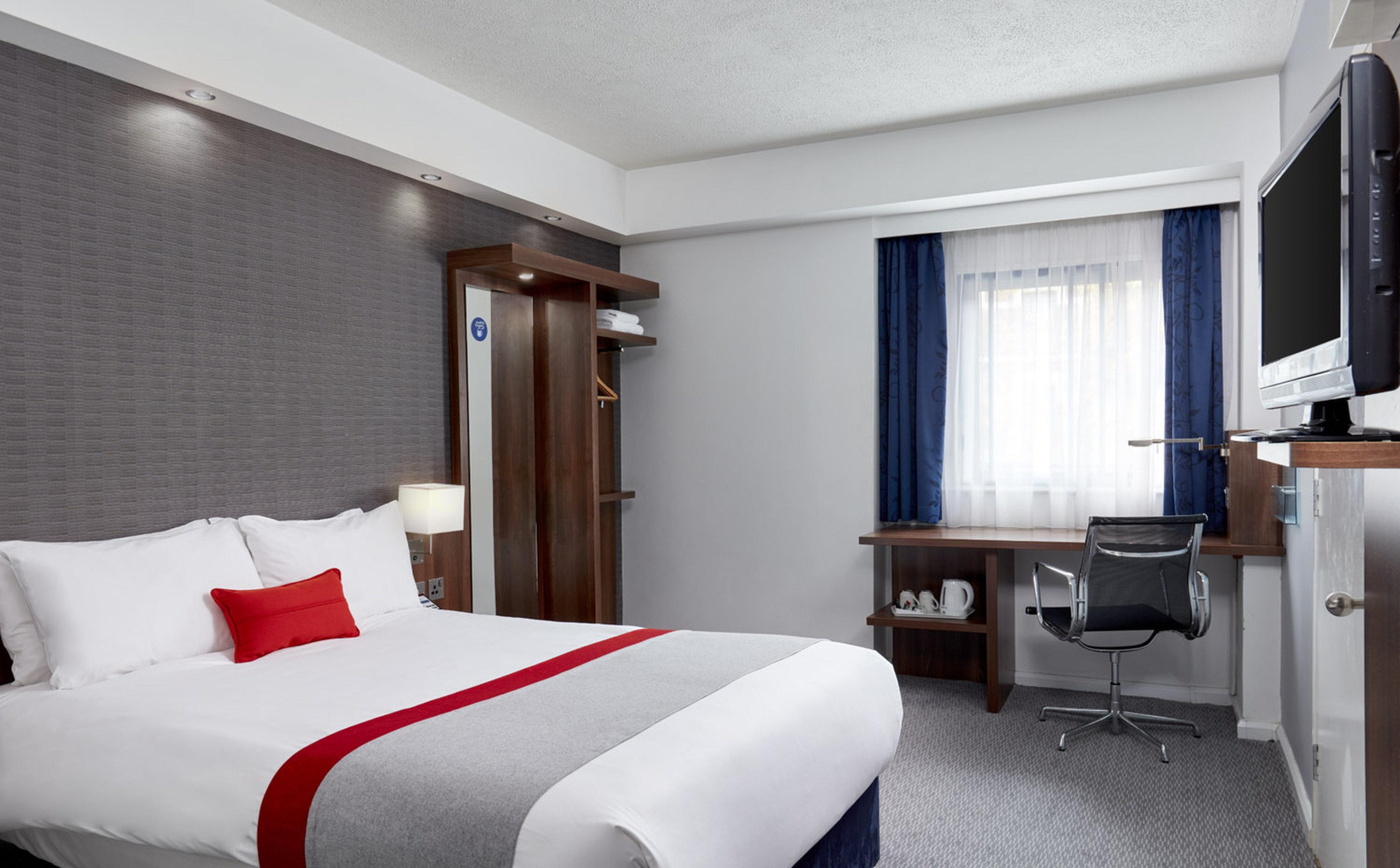 Holiday Inn Express Belfast City By Ihg Екстер'єр фото
