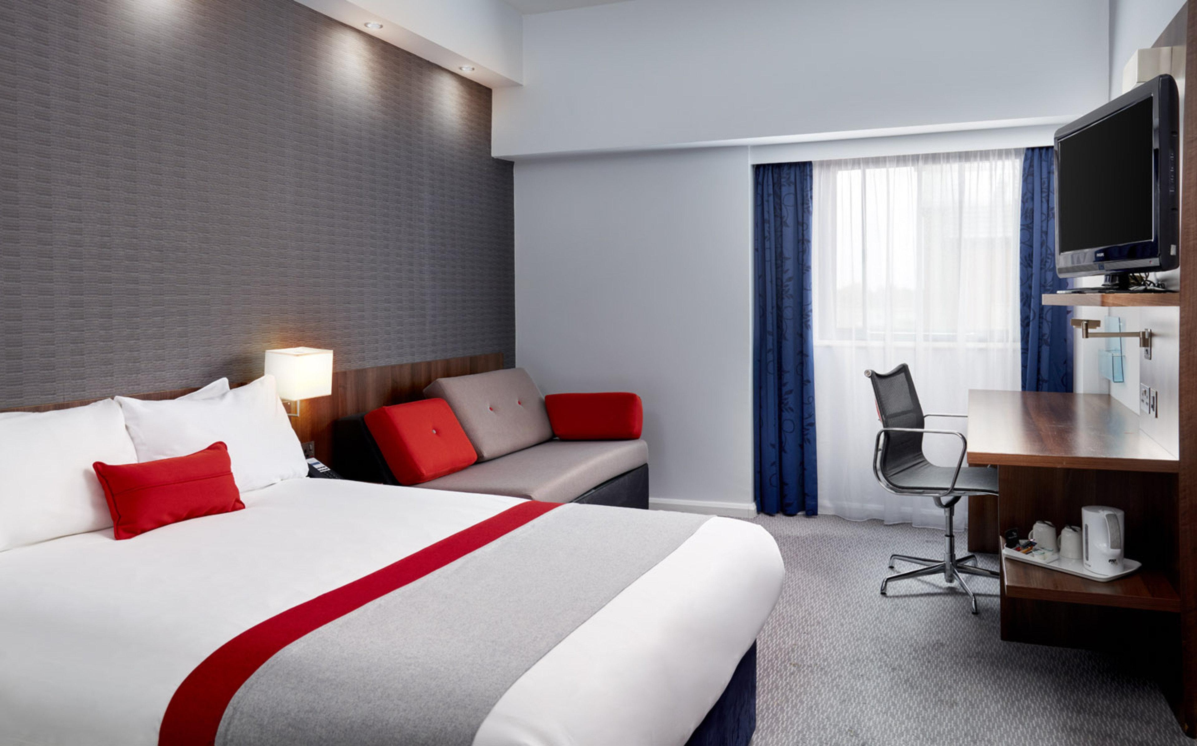 Holiday Inn Express Belfast City By Ihg Екстер'єр фото