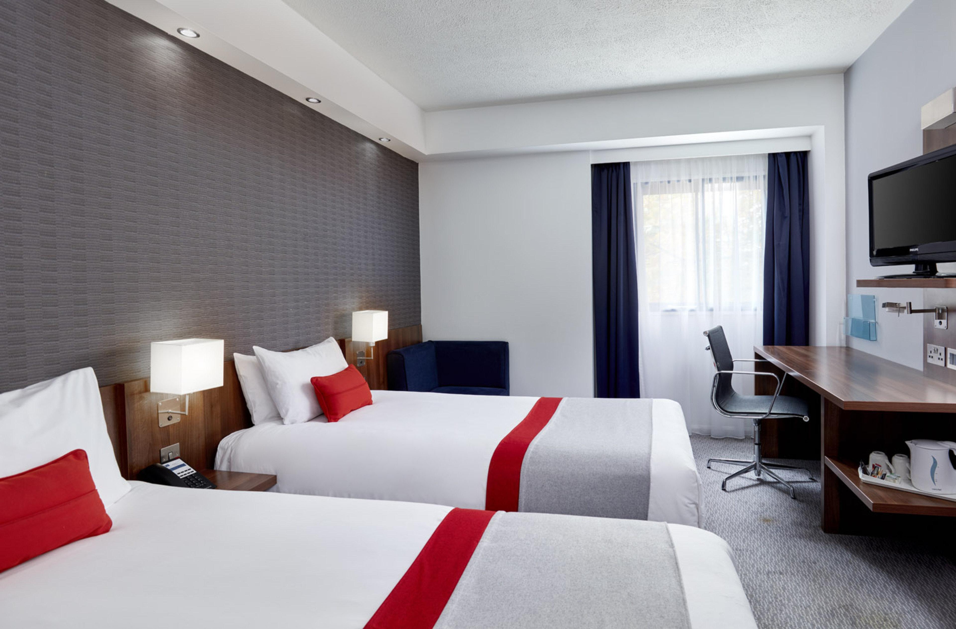 Holiday Inn Express Belfast City By Ihg Екстер'єр фото